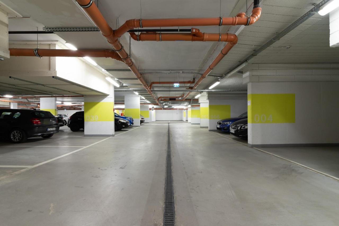 Apartment Centre & Modern Quiet With Parking By Renters Prestige Krakau